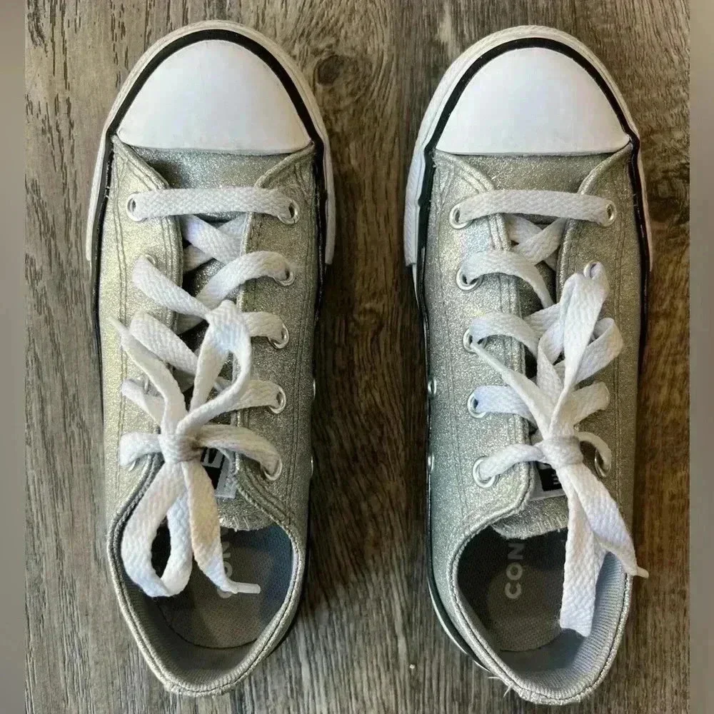 Converse Shoes Silver Star Chuck Taylor Low Top Sneakers Glitter Juniors Size 1